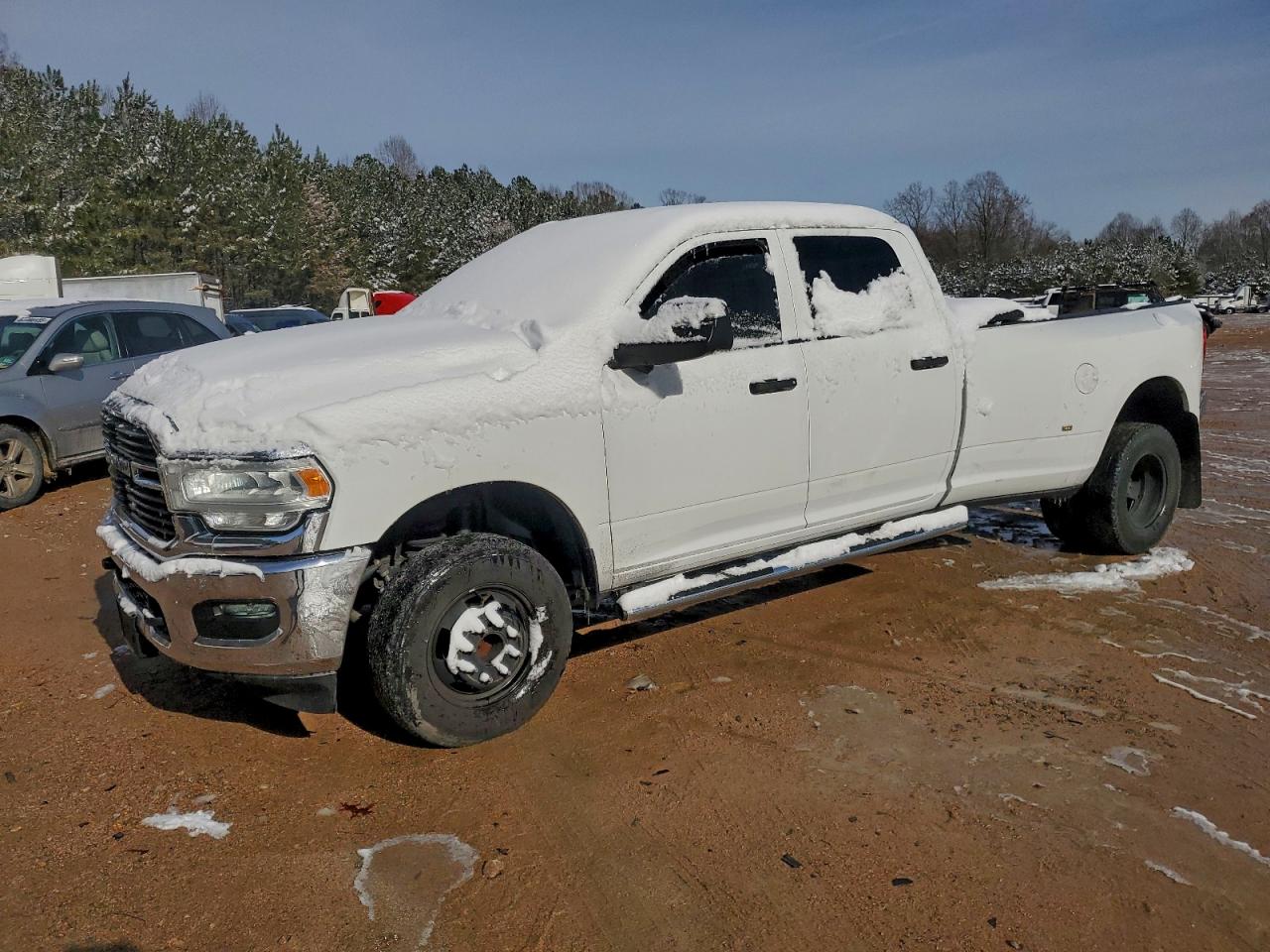 3C6UR5FLXFG623806 · 2019 DODGE RAM 2500