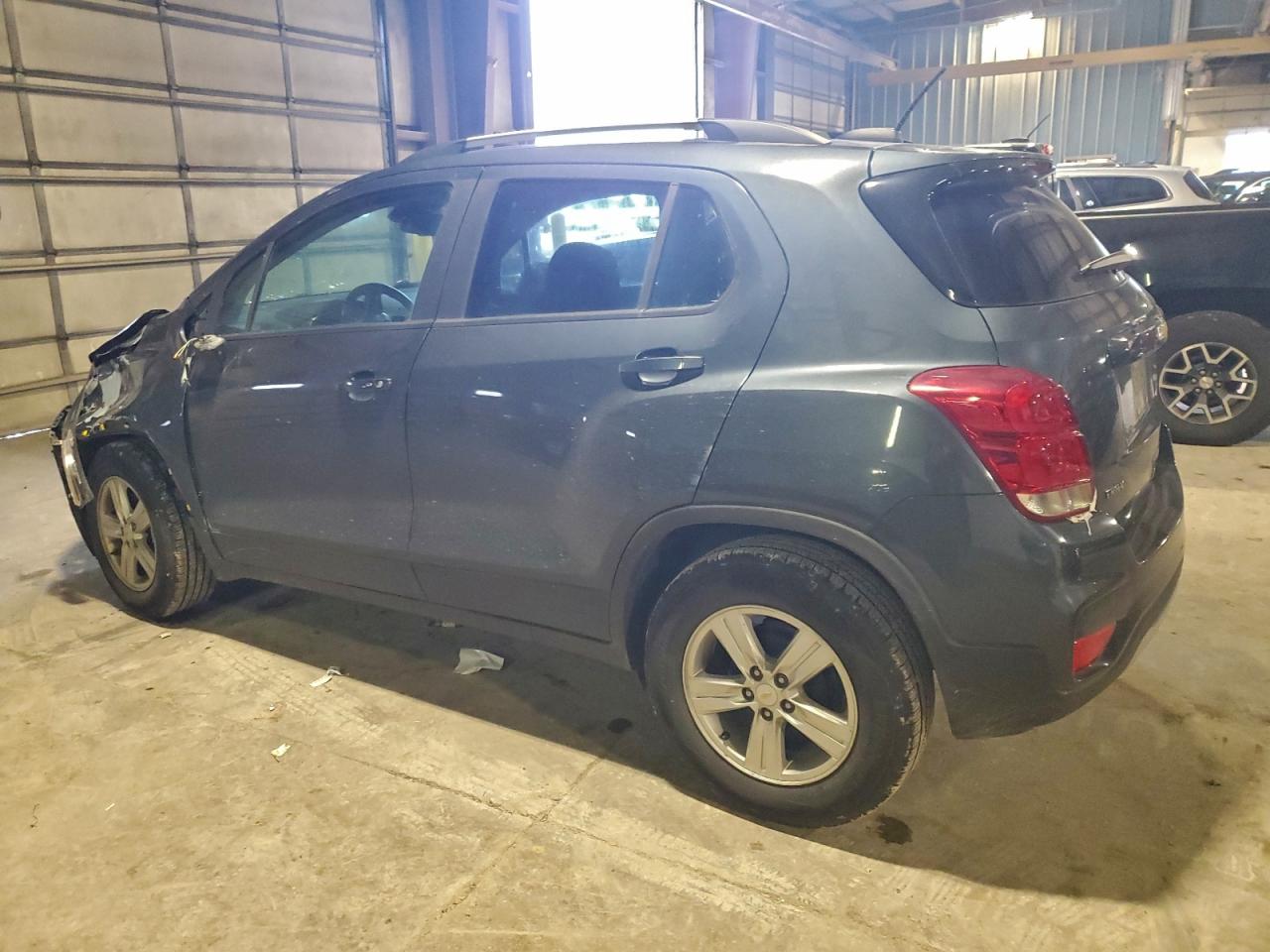 KL7CJLSBXMB309251 · 2021 CHEVROLET TRAX · 2/13