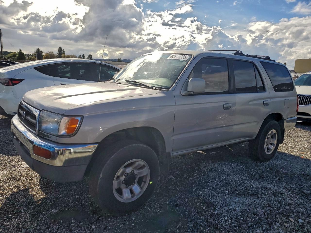JT3GN86R2W0073601 · 1998 TOYOTA 4RUNNER