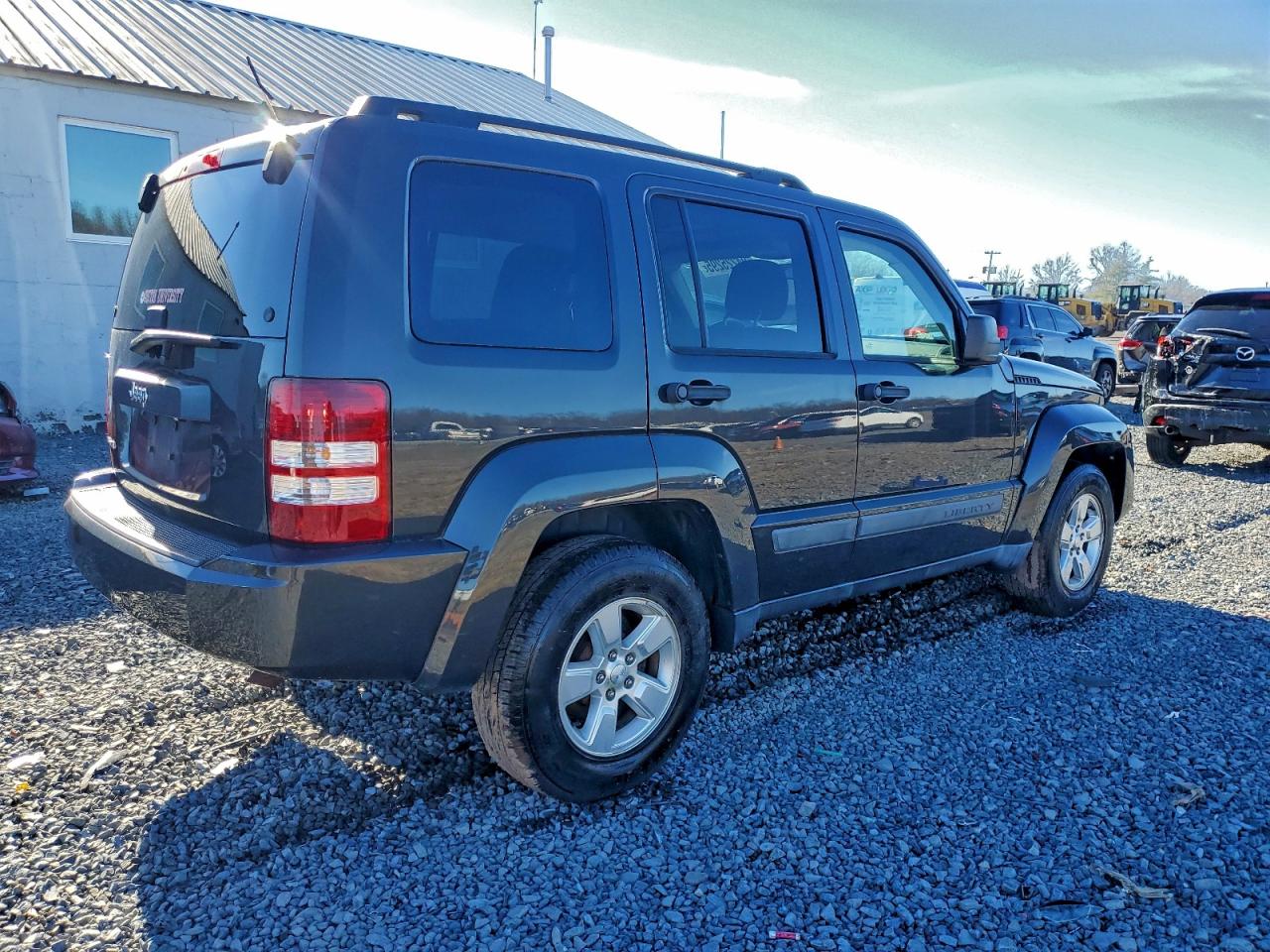 1J4PN2GK9BW588171 · 2011 JEEP LIBERTY · 3/13