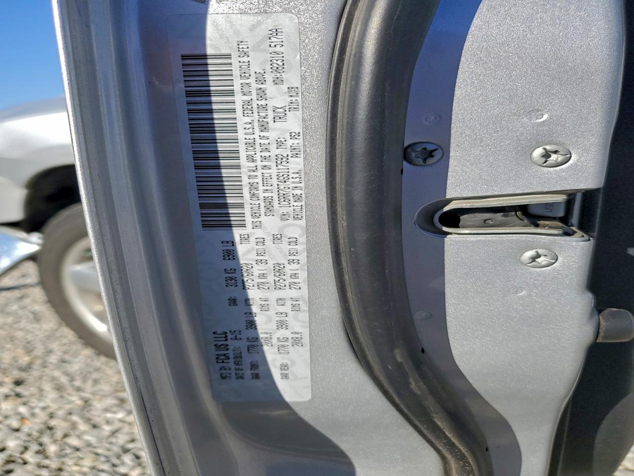 1C6RR7GT4GS117592 · 2016 RAM 1500 · 12/12