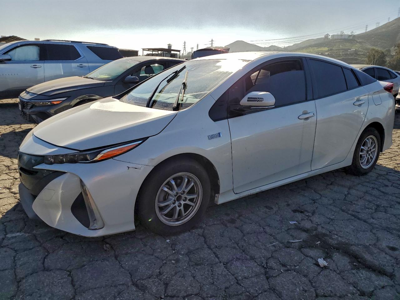 JTDKARFP7J3103673 · 2018 TOYOTA PRIUS PRIME
