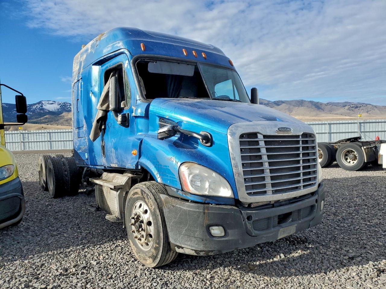 3AKJGHDV1HSHN7147 · 2017 FREIGHTLINER CASCADIA 113