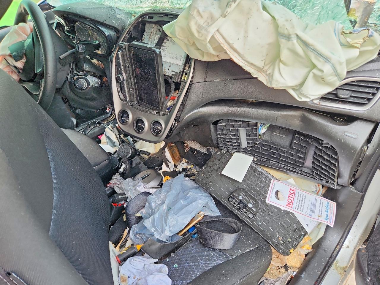 KL8CB6SA5LC479026 · 2020 CHEVROLET SPARK · 8/12