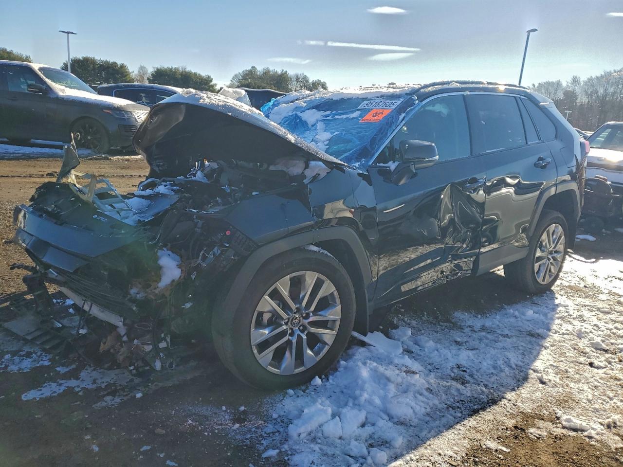 2T3A1RFV1SW566711 · 2025 TOYOTA RAV4