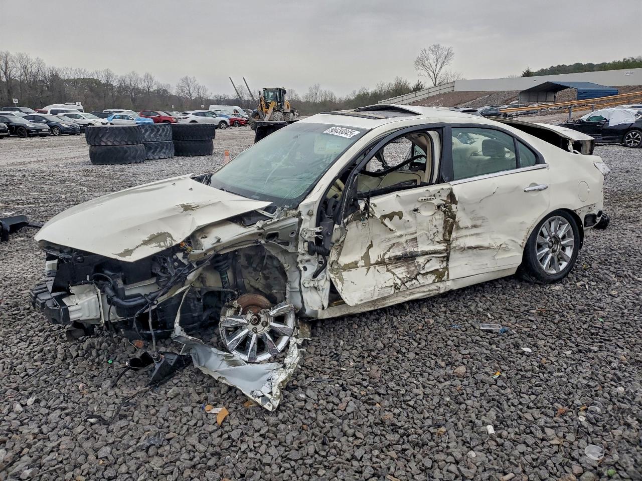 3LNHL2GC7CR825829 · 2012 LINCOLN MKZ