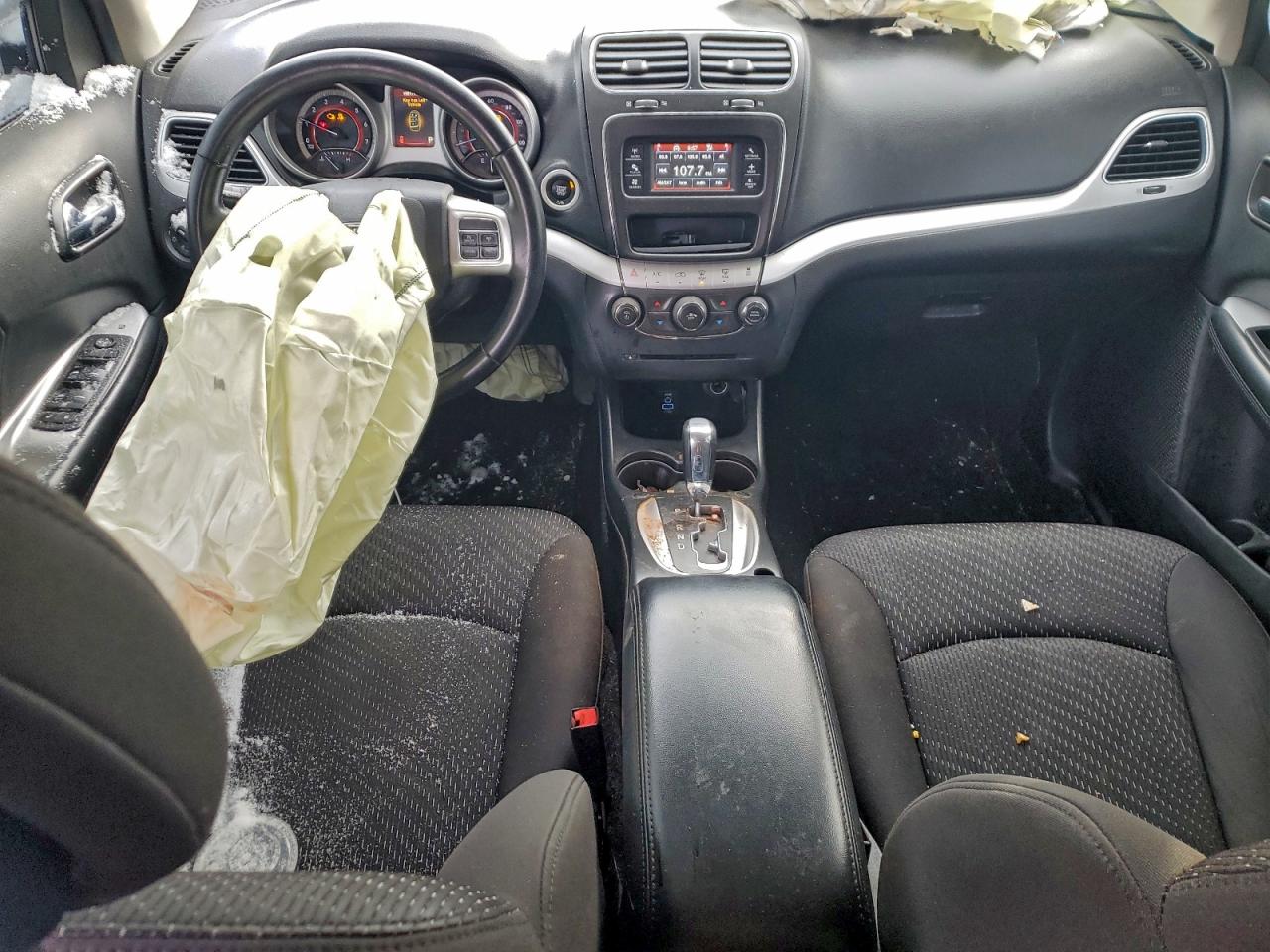 3C4PDCAB0JT218061 · 2018 DODGE JOURNEY · 8/12