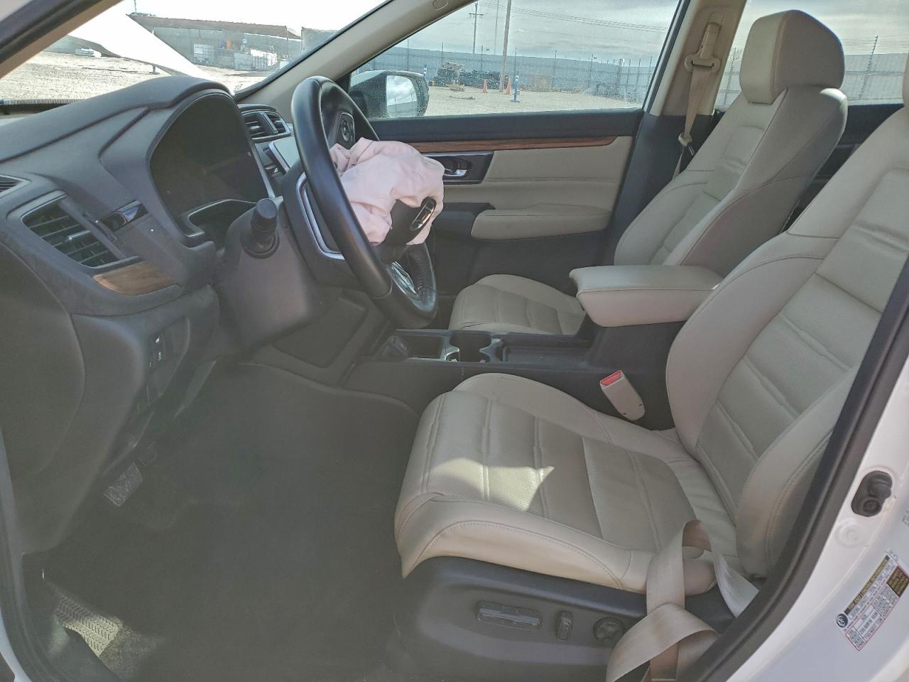 2HKRW2H96JH600997 · 2018 HONDA CR-V · 7/13