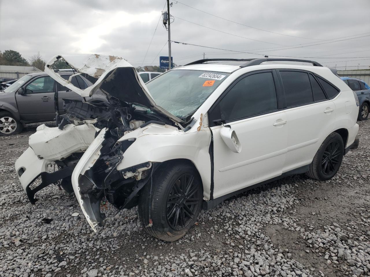 2T2GA31U15C023097 · 2005 LEXUS RX
