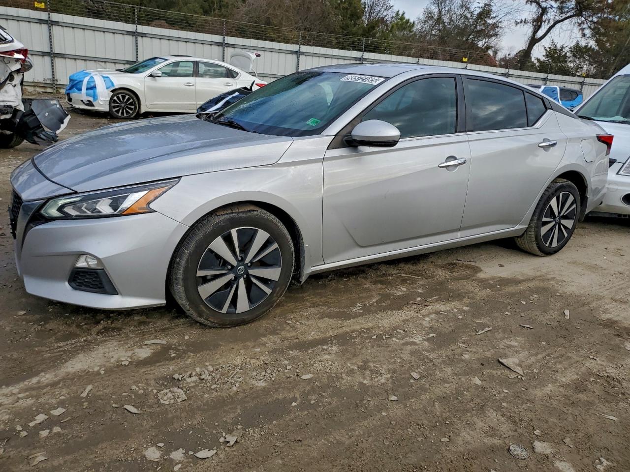 1N4BL4DW9NN332945 · 2022 NISSAN ALTIMA