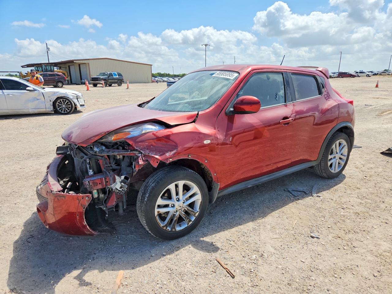 JN8AF5MR4BT011209 · 2011 NISSAN JUKE