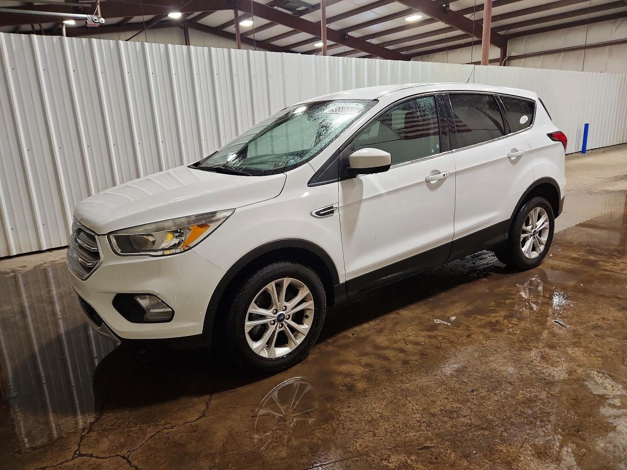1FMCU9GD2KUB10358 · 2019 FORD ESCAPE