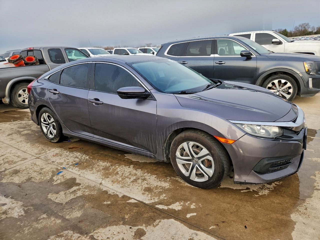 19XFC2F53JE206406 · 2018 HONDA CIVIC · 4/12