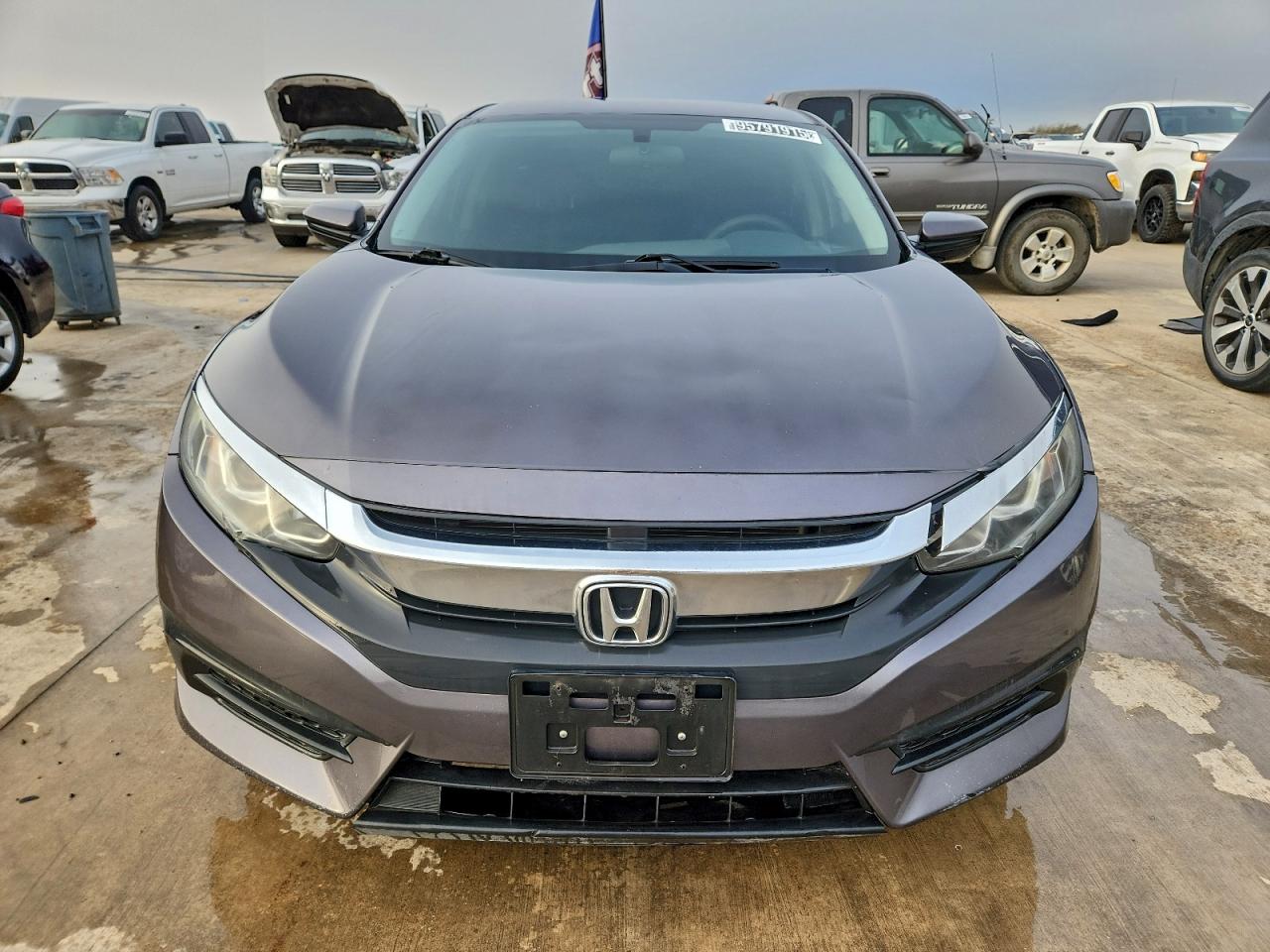 19XFC2F53JE206406 · 2018 HONDA CIVIC · 5/12