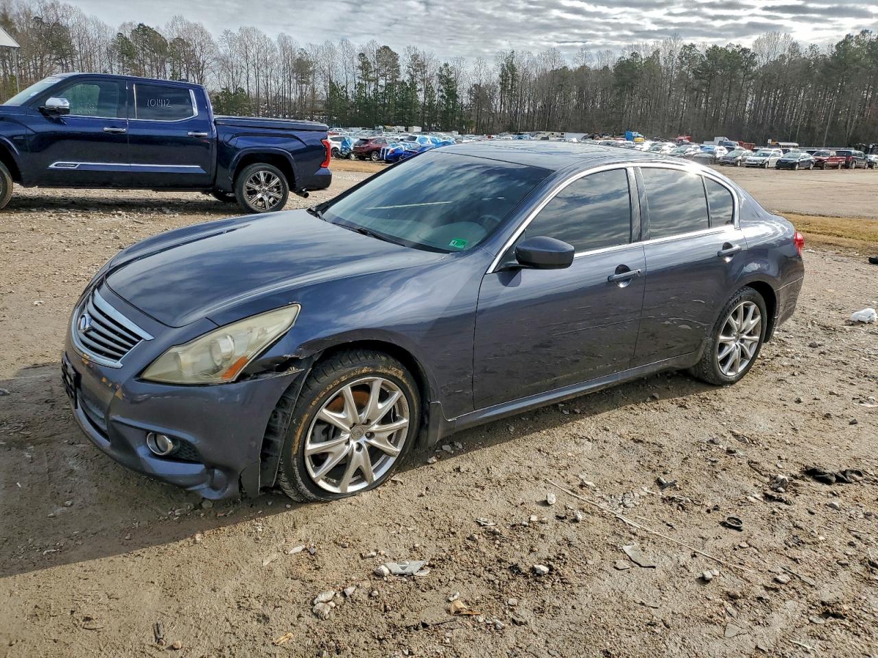 JN1CV6AR4BM401600 · 2011 INFINITI G37