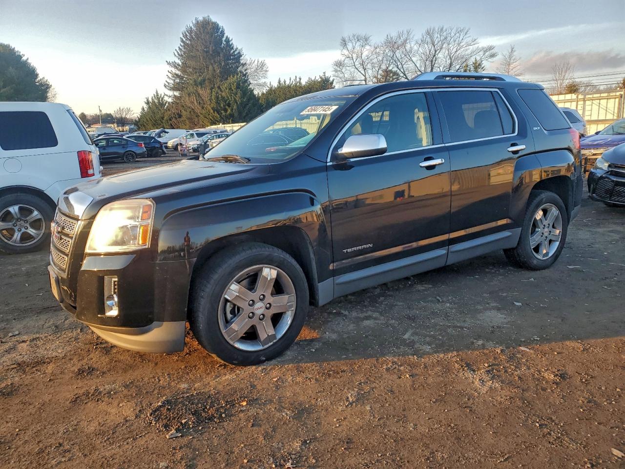 2GKFLXE38D6127853 · 2013 GMC TERRAIN