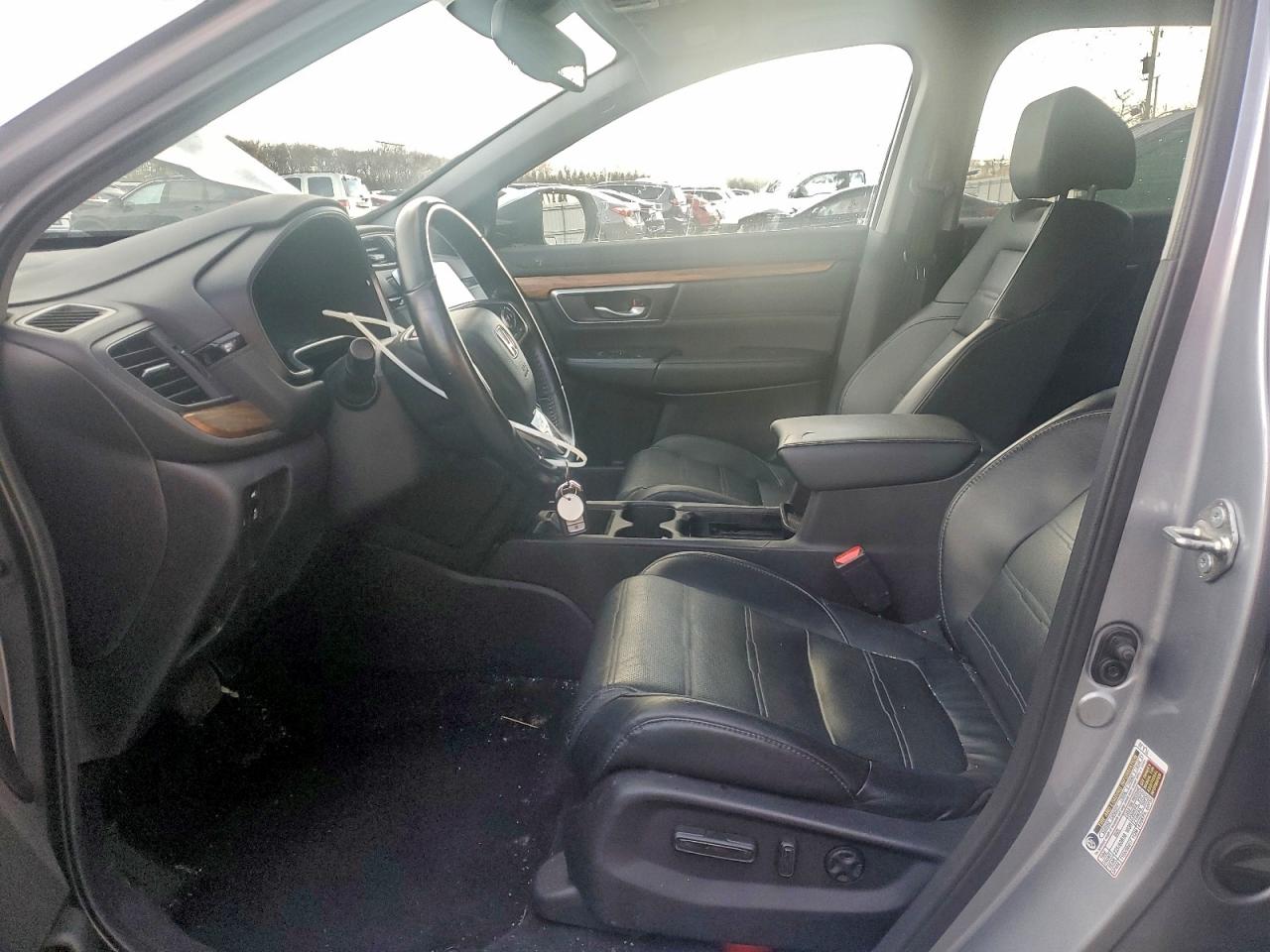 NJ2453E · 2018 HONDA CR-V · 7/13