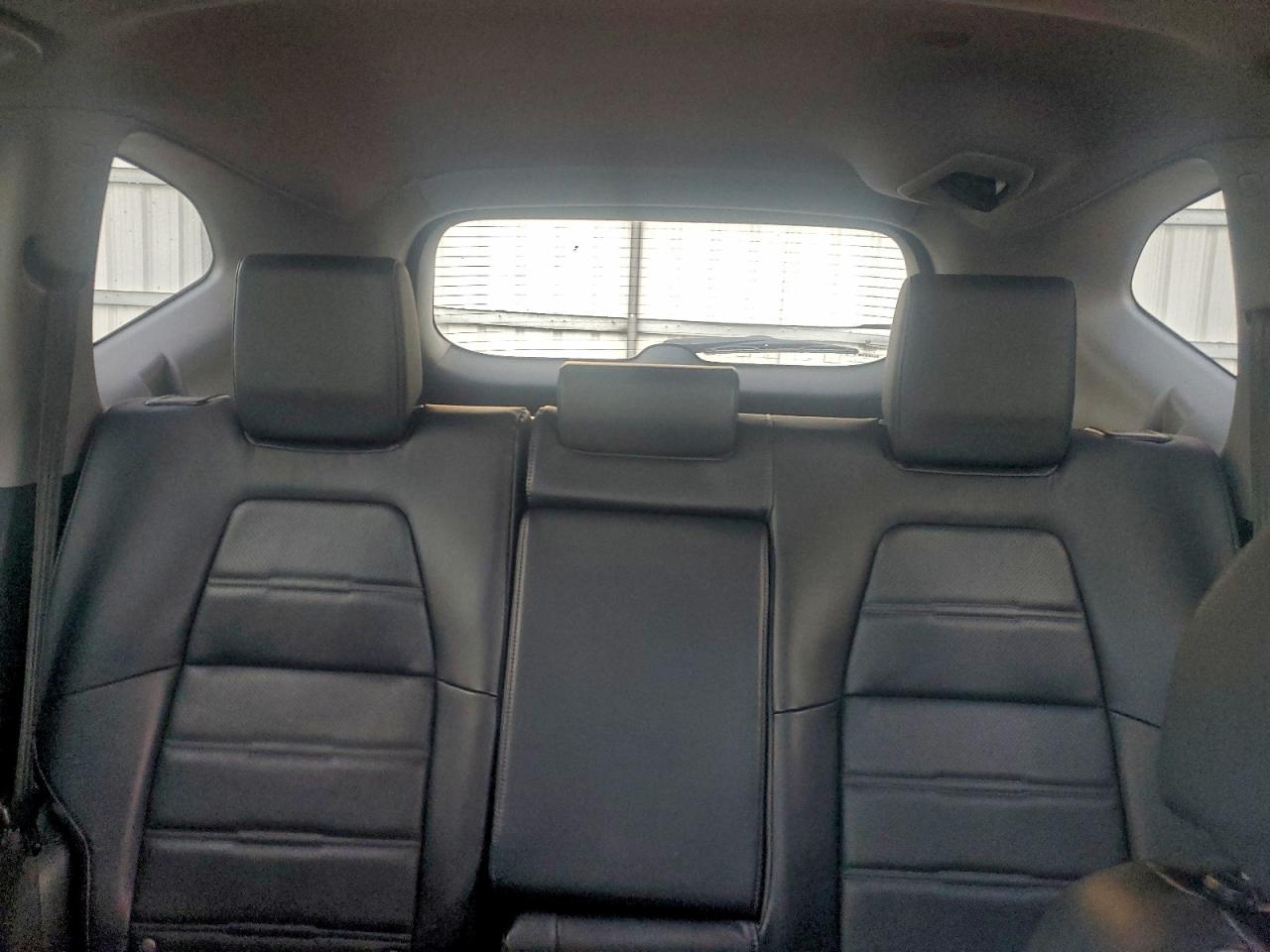 NJ2453E · 2018 HONDA CR-V · 10/13