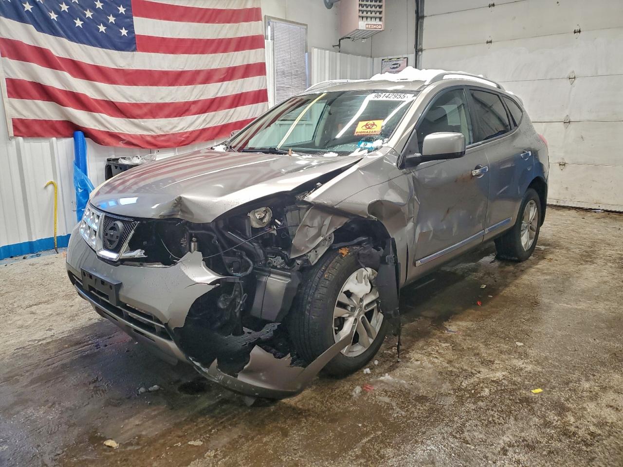 JN8AS5MV4DW136141 · 2013 NISSAN ROGUE