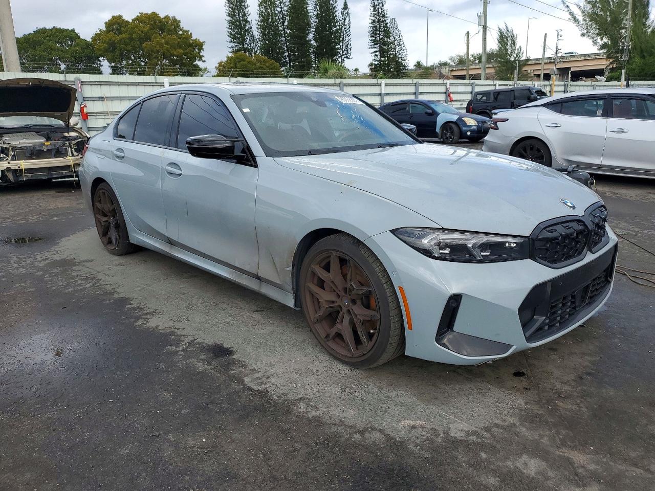 3MW69FT08S8F20063 · 2025 BMW M340XI · 4/13