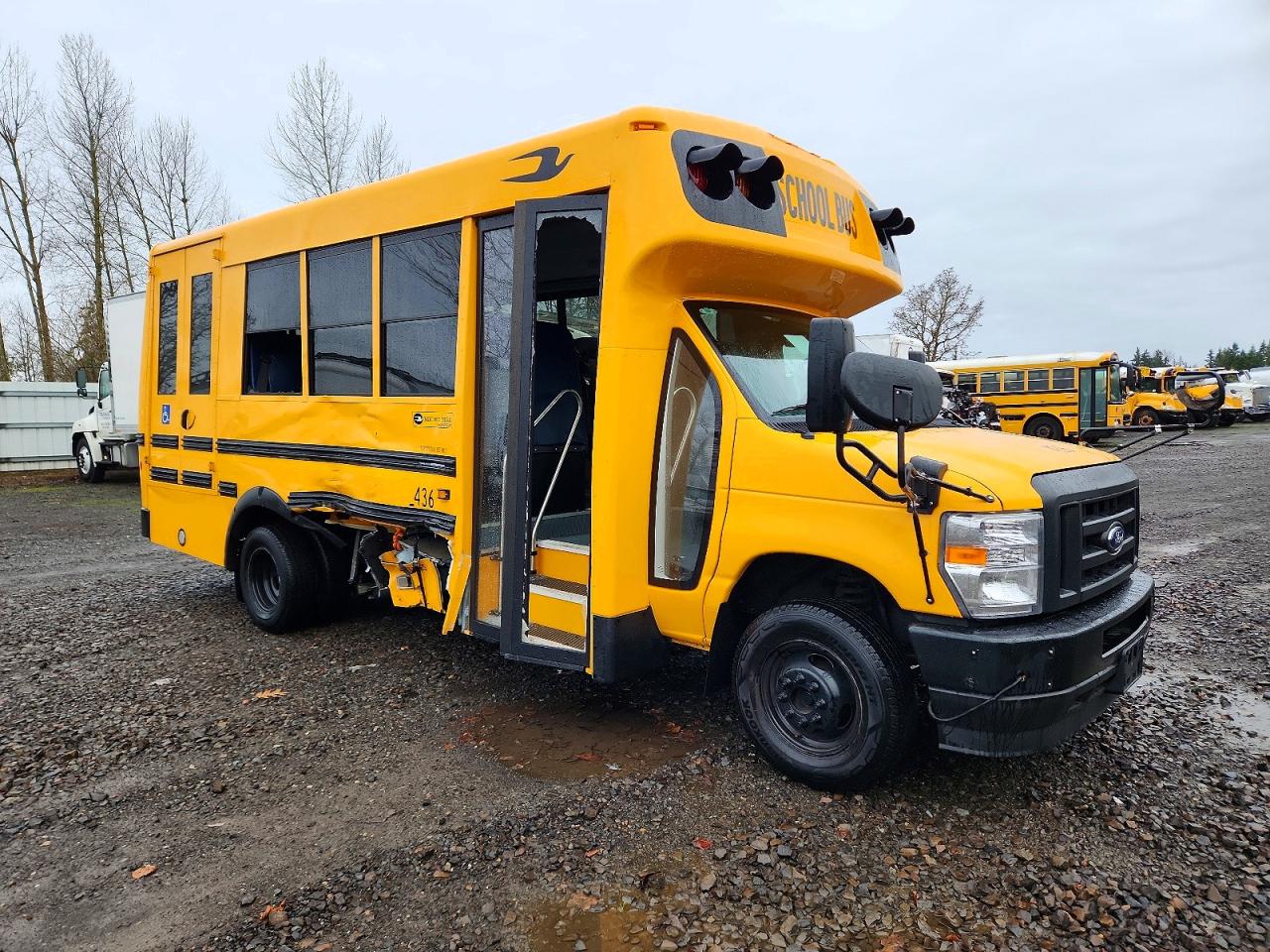 1FDFE4FN0SDD04359 · 2025 FORD E450