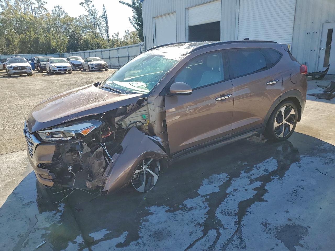 KM8J33A27GU235684 · 2016 HYUNDAI TUCSON
