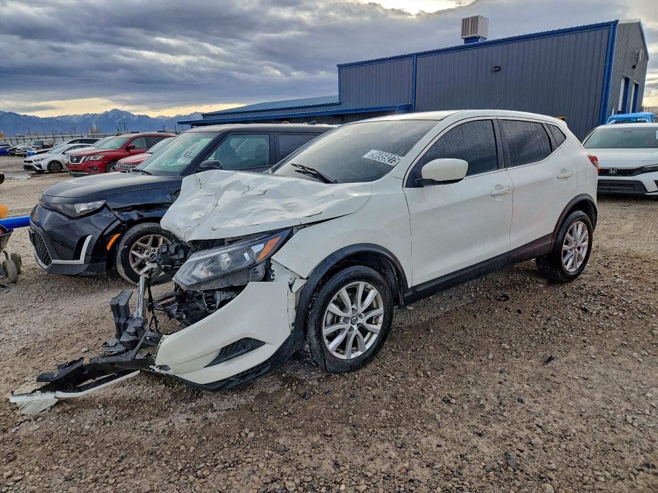 JN1BJ1AV3NW345407 · 2022 NISSAN ROGUE SPORT