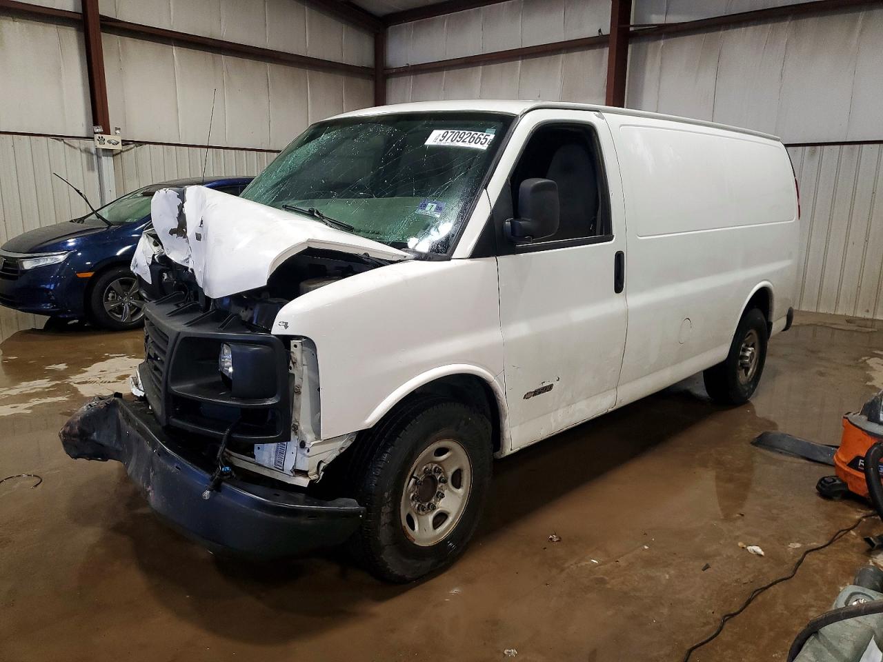 1GTZ7TCG3B1152557 · 2011 GMC SAVANA