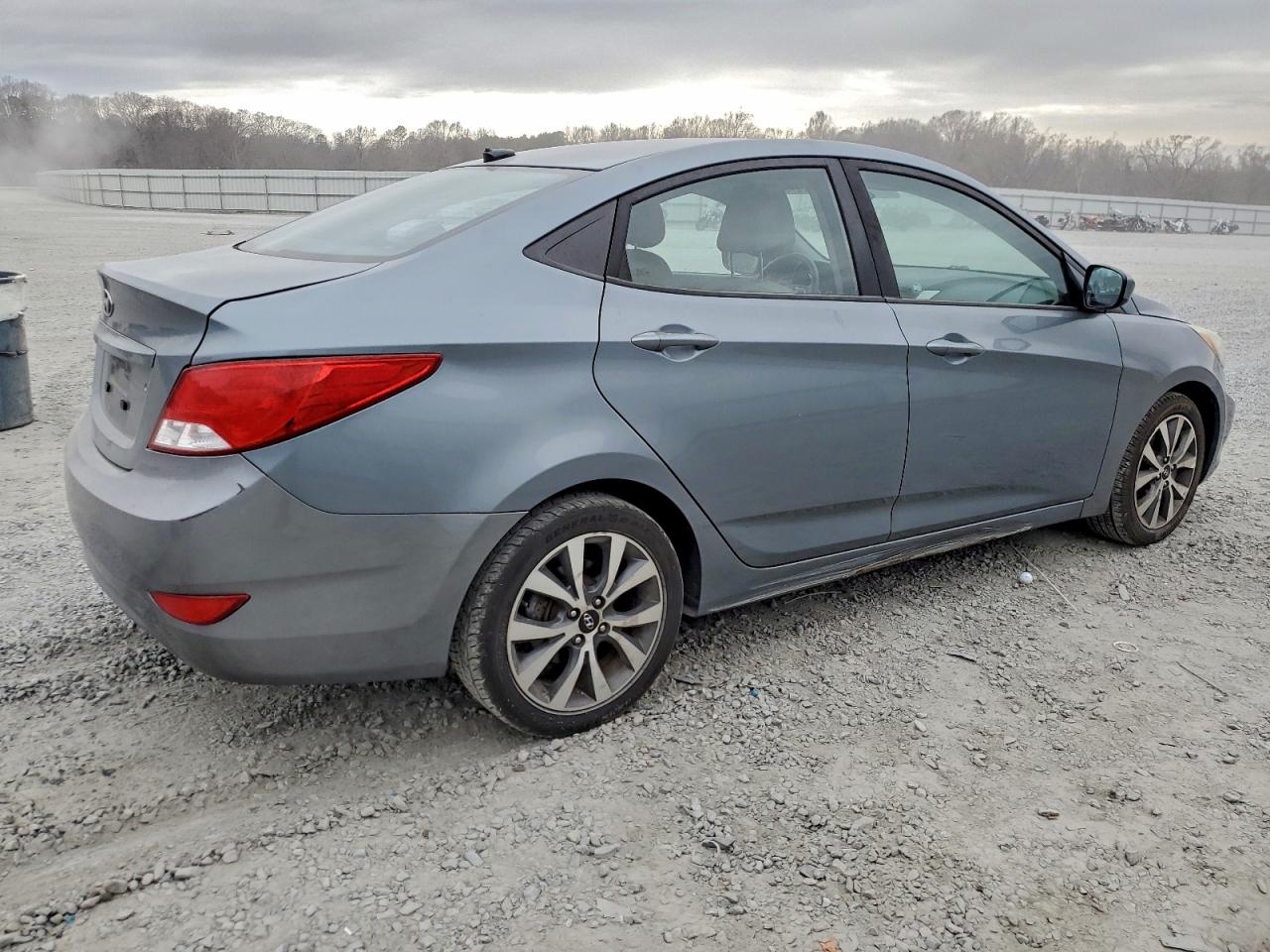 KMHCT4AE0HU373688 · 2017 HYUNDAI ACCENT · 3/12