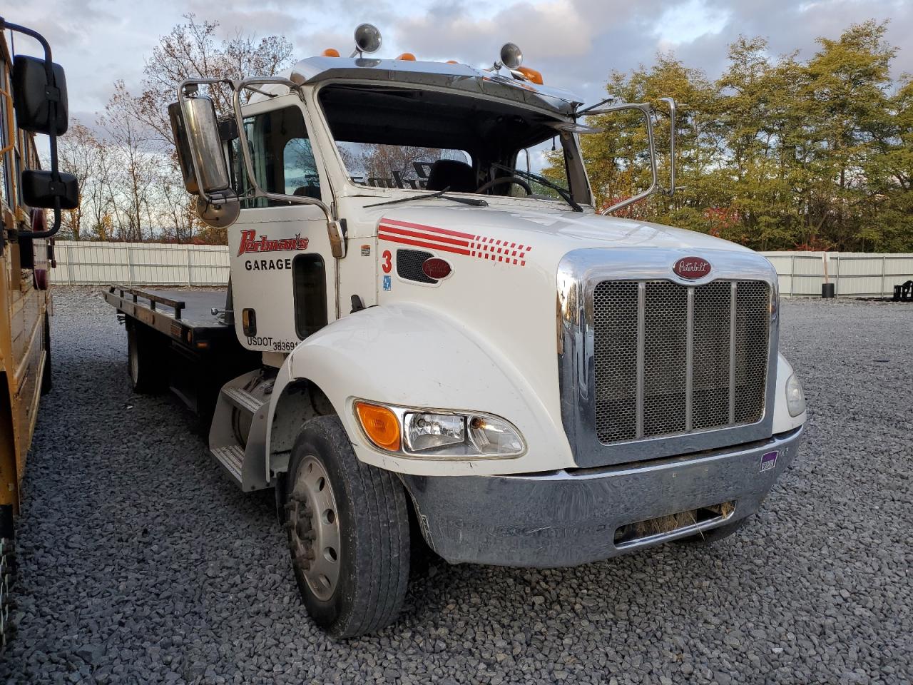 2NP2HM6XXKM632063 · 2019 PETERBILT 337
