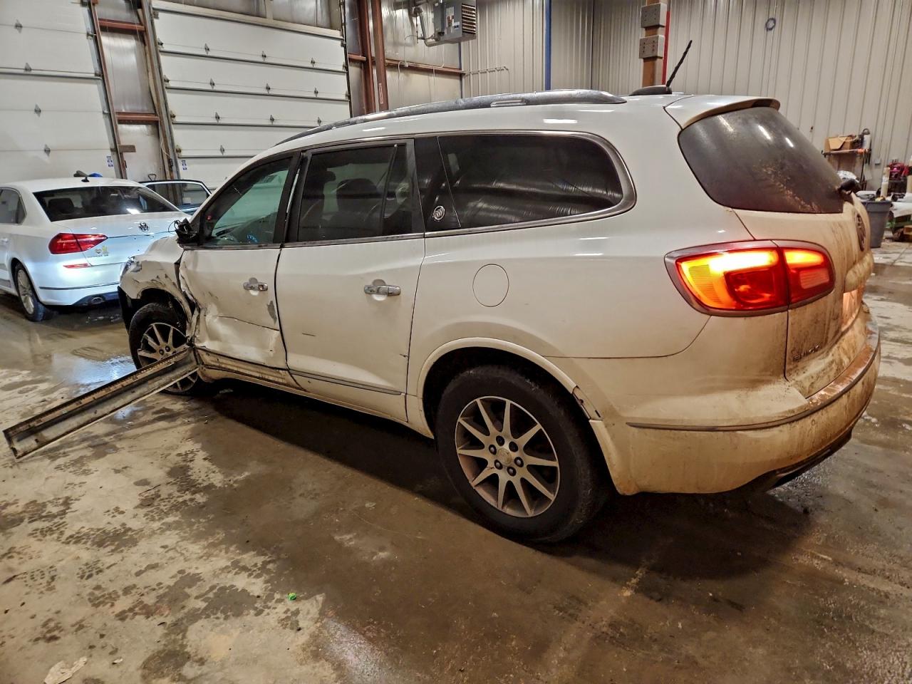 5GAKVBKD3HJ143697 · 2017 BUICK ENCLAVE · 2/13