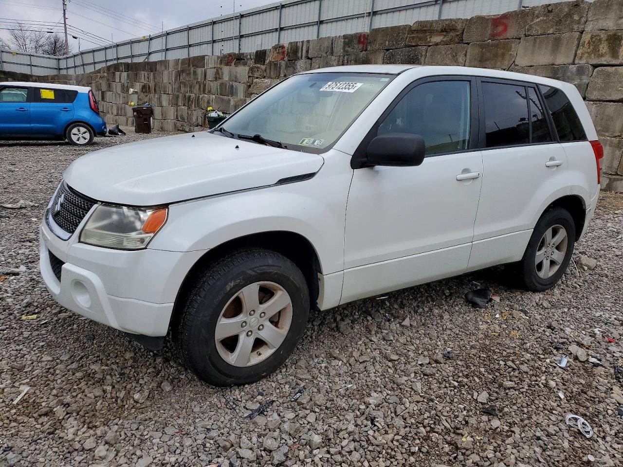 JS3TD0D23B4100541 · 2011 SUZUKI GRAND VITARA