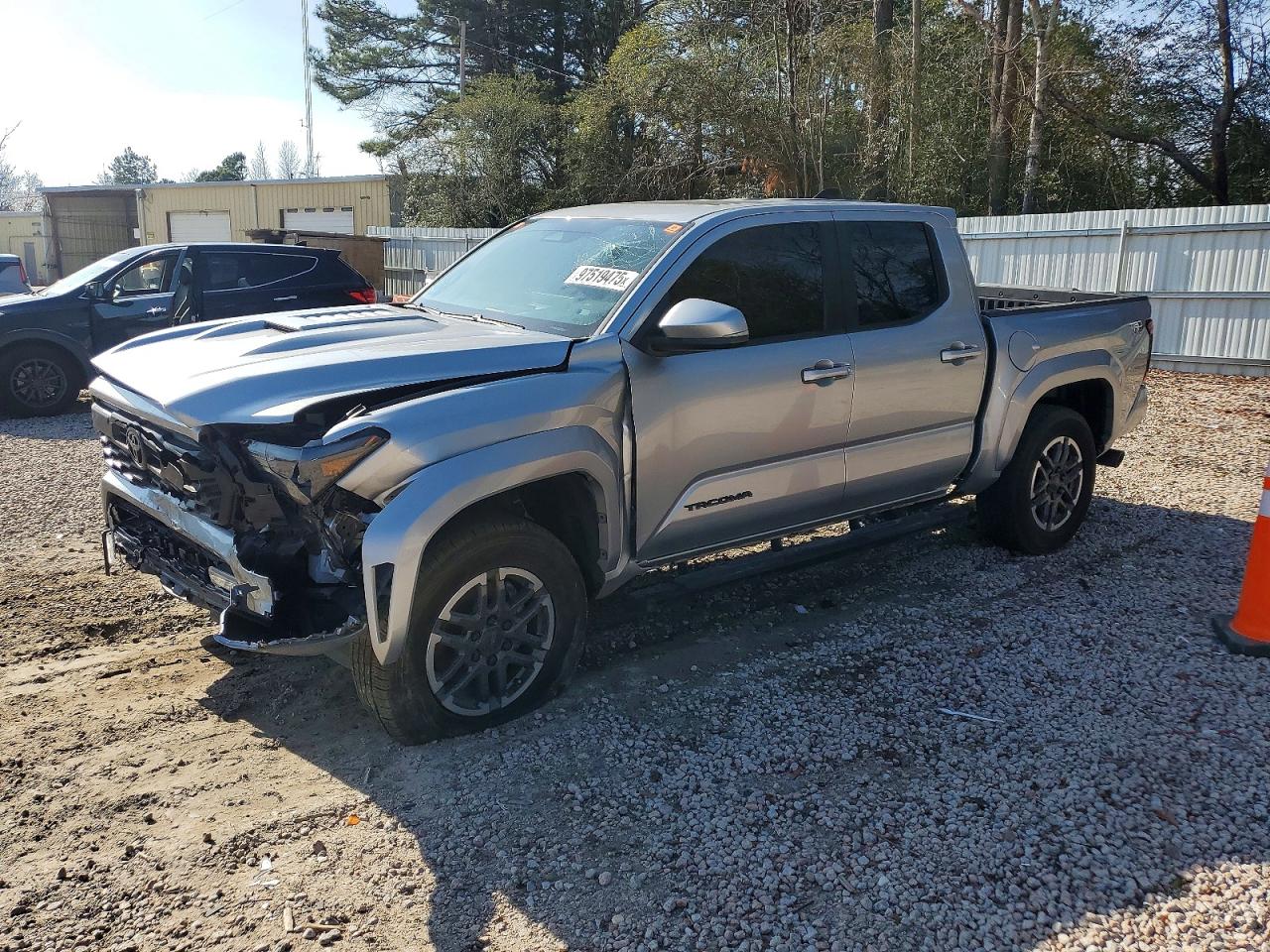 3TMLB5JN6RM019404 · 2024 TOYOTA TACOMA