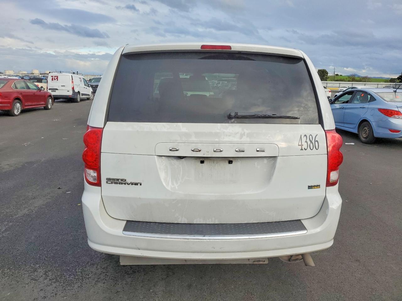 2C7WDGBG2KR727671 · 2019 DODGE GRAND CARAVAN · 6/13