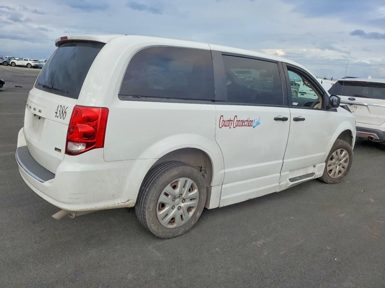 2C7WDGBG2KR727671 · 2019 DODGE GRAND CARAVAN · 3/13