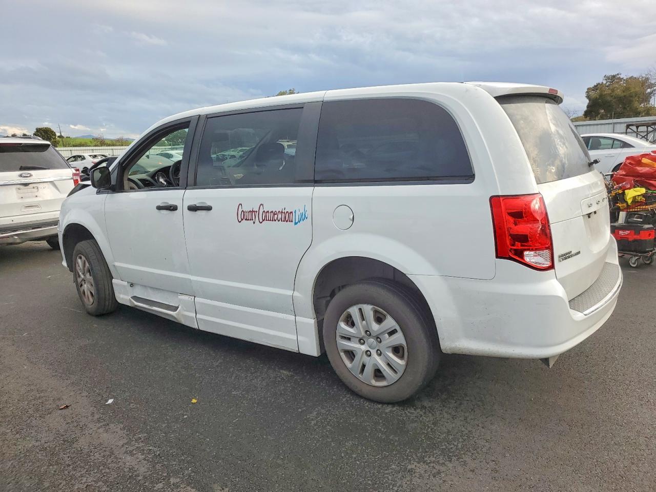 2C7WDGBG2KR727671 · 2019 DODGE GRAND CARAVAN · 2/13