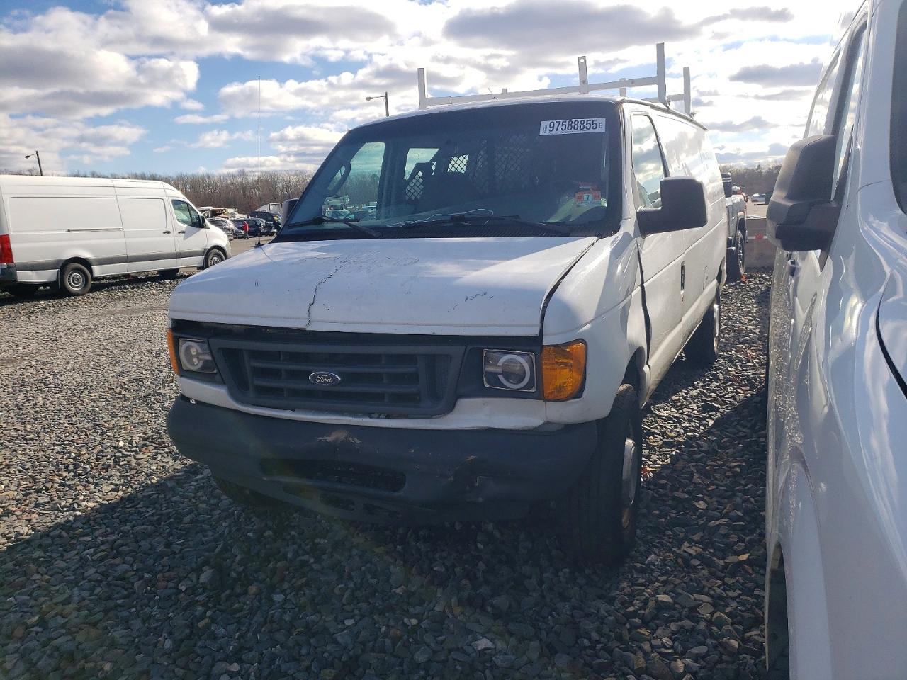1FTNE24WX4HB31882 · 2004 FORD E250