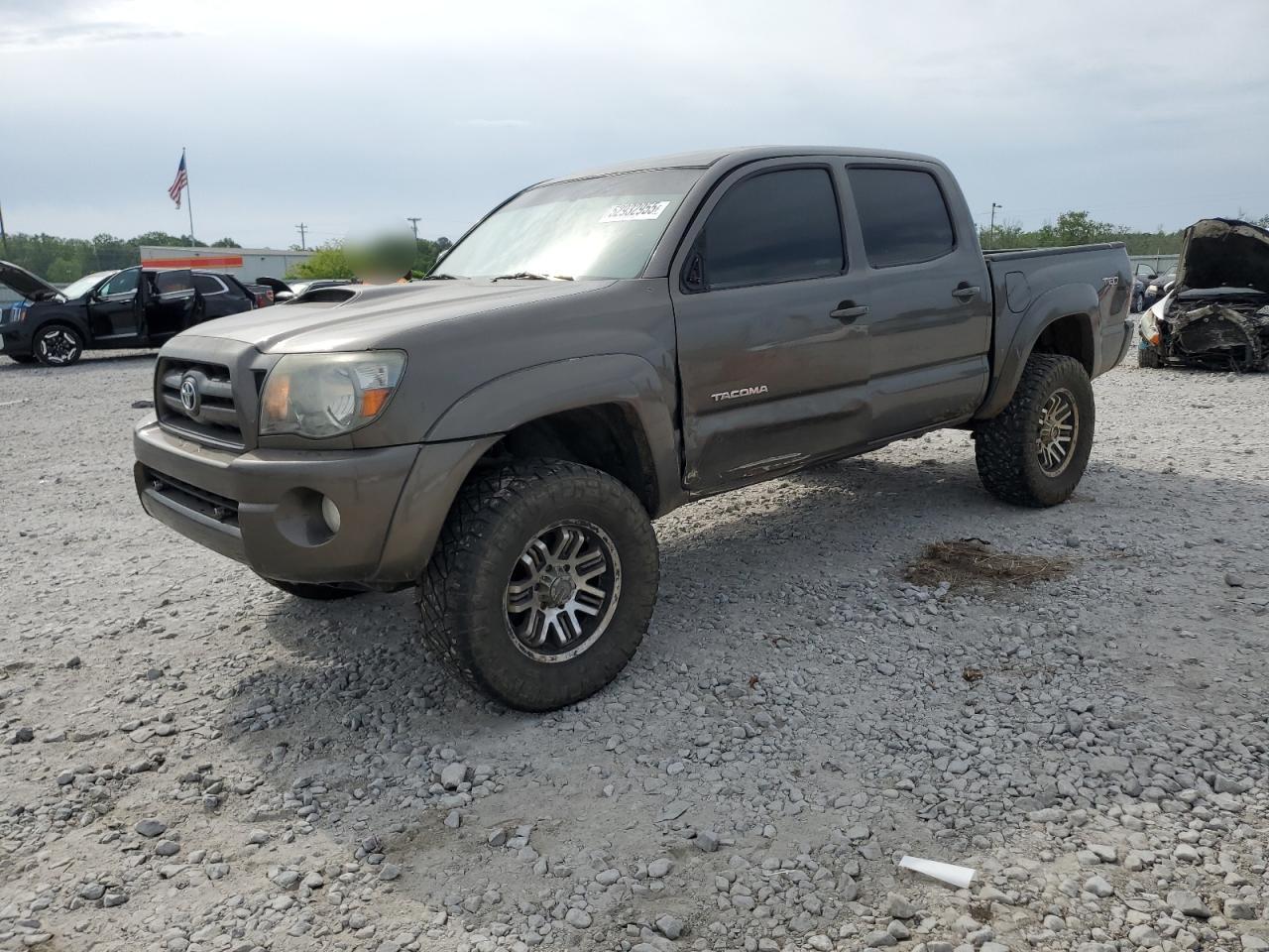 3TMLU4EN1AM045072 · 2010 TOYOTA TACOMA