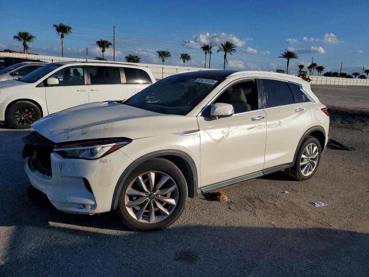 3PCAJ5M13LF109821 · 2020 INFINITI QX50