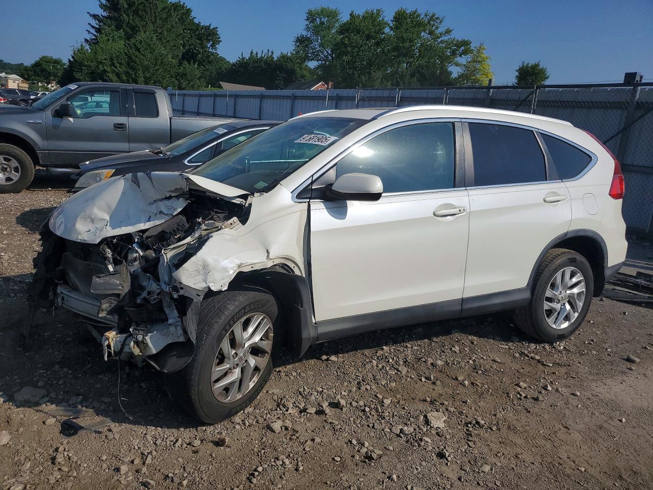 5J6RM4H70FL069468 · 2015 HONDA CR-V