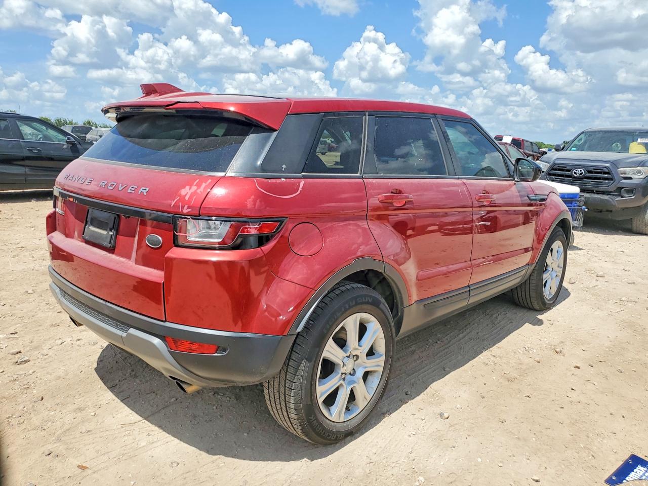 SALVP2BG3HH214221 · 2017 LAND ROVER RANGE ROVER EVOQUE · 3/12