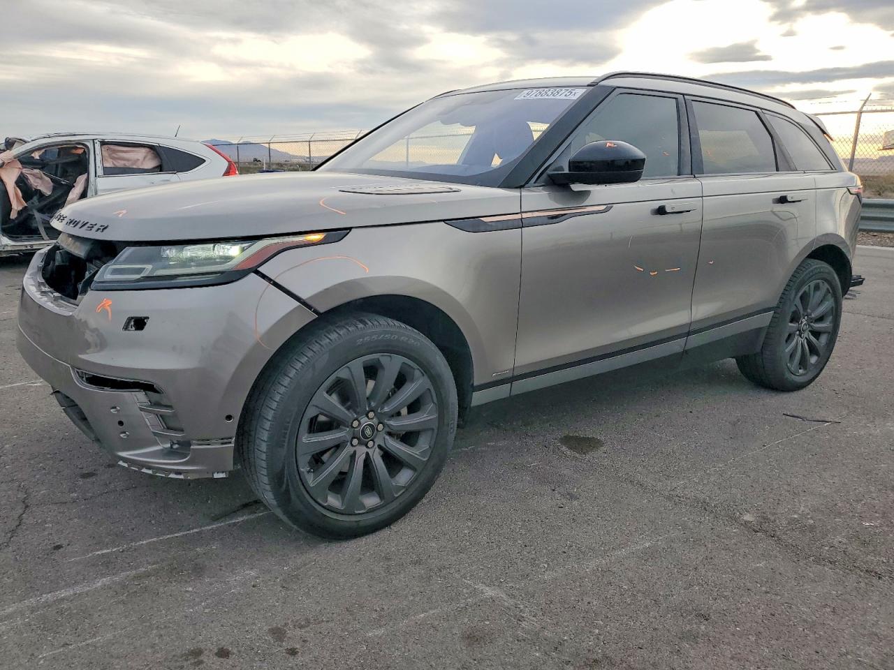 SALYL2RX2JA742491 · 2018 LAND ROVER RANGE ROVER VELAR