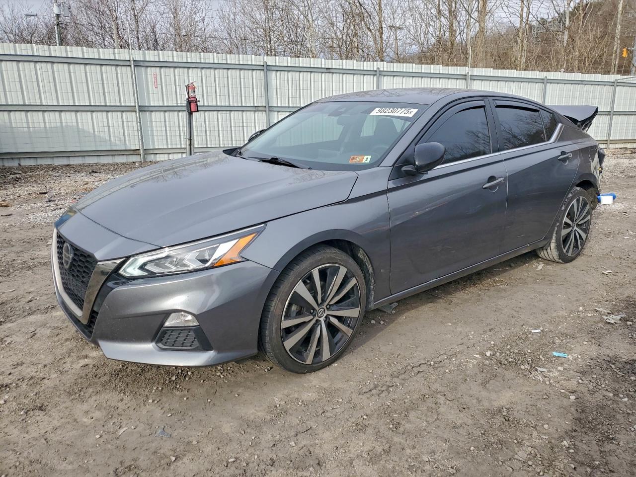 1N4BL4CW7NN318415 · 2022 NISSAN ALTIMA