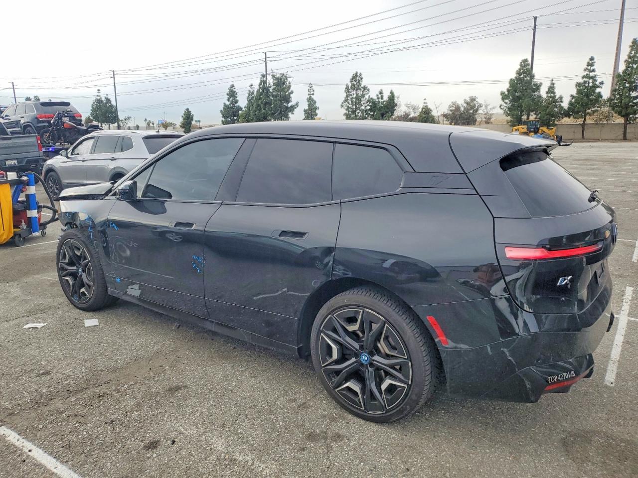 WB523CF08RCP54392 · 2024 BMW IX · 2/12