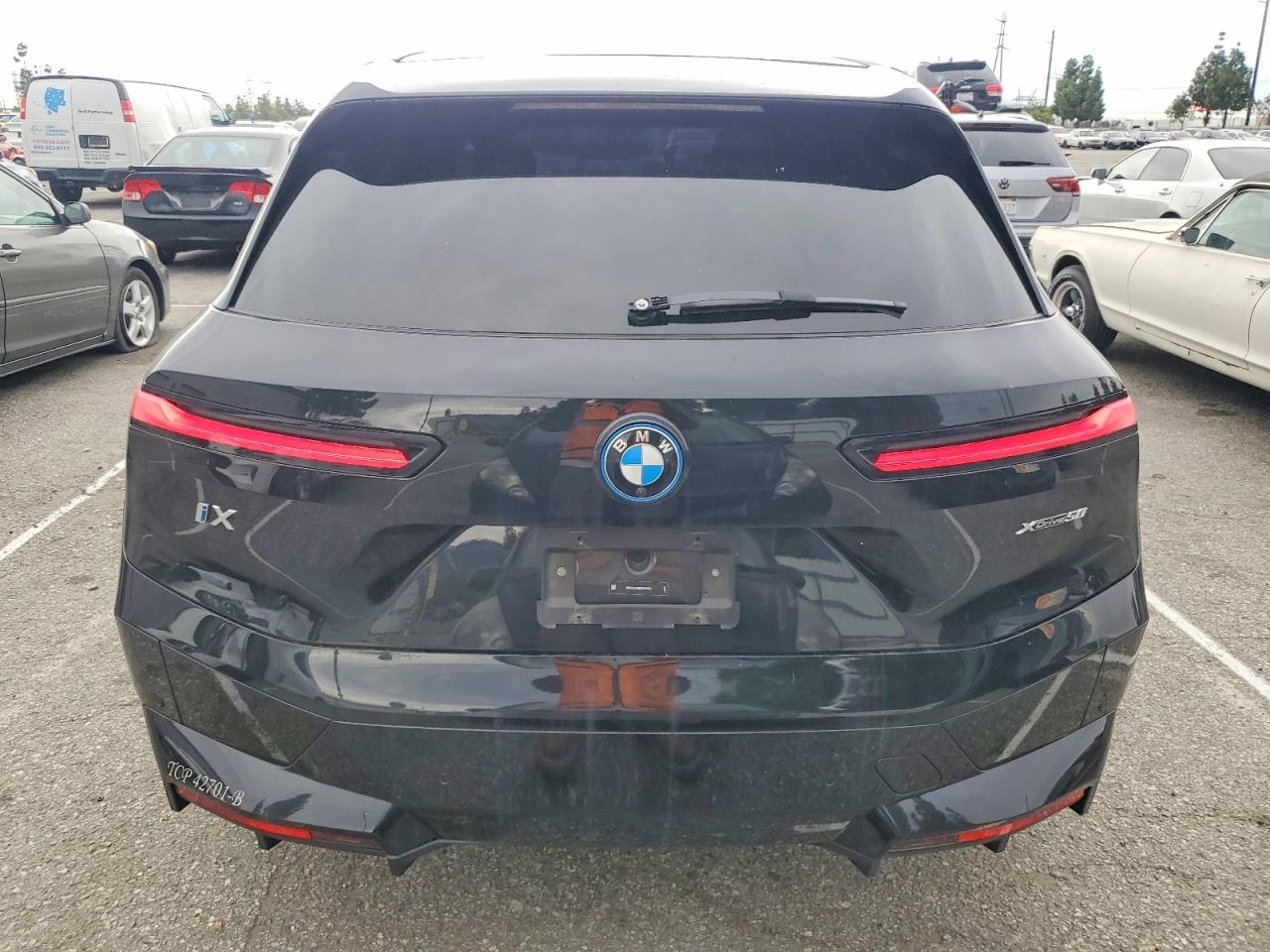 WB523CF08RCP54392 · 2024 BMW IX · 6/12