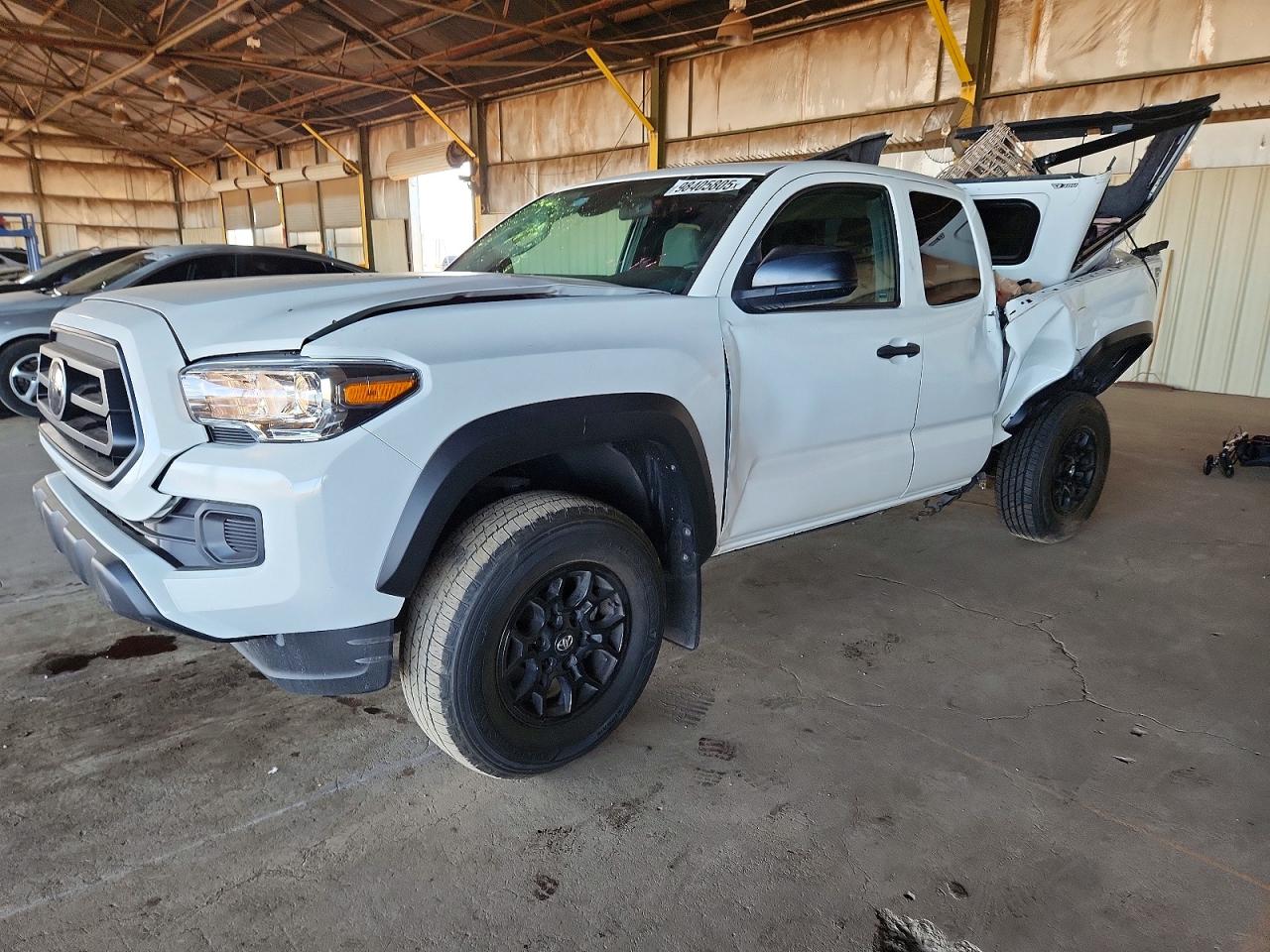 3TYSZ5AN1NT073960 · 2022 TOYOTA TACOMA