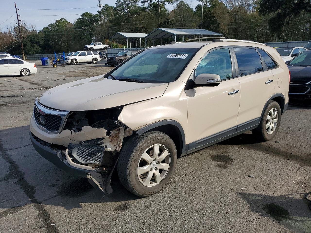 5XYKT3A16BG045482 · 2011 KIA SORENTO