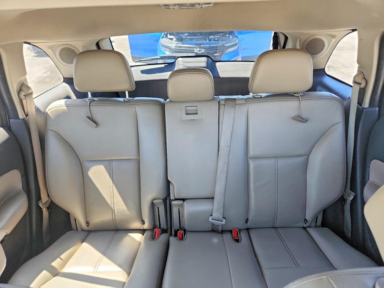 2FMDK4KC5DBB01528 · 2013 FORD EDGE · 10/13