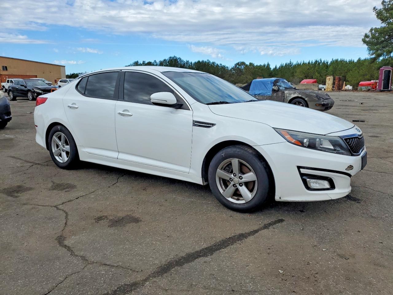 5XXGM4A75FG410130 · 2015 KIA OPTIMA · 4/12