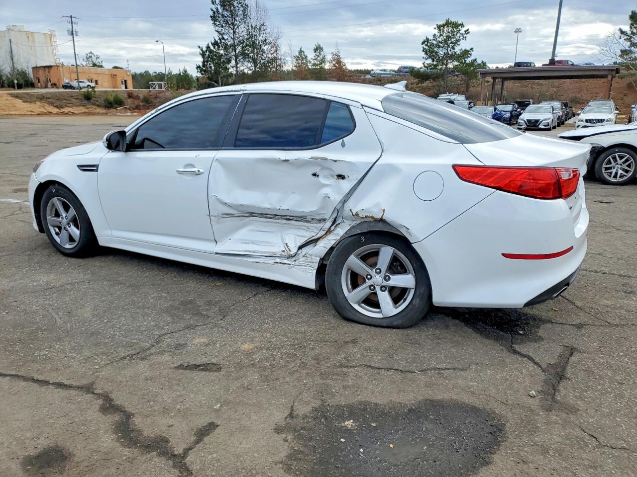 5XXGM4A75FG410130 · 2015 KIA OPTIMA · 2/12